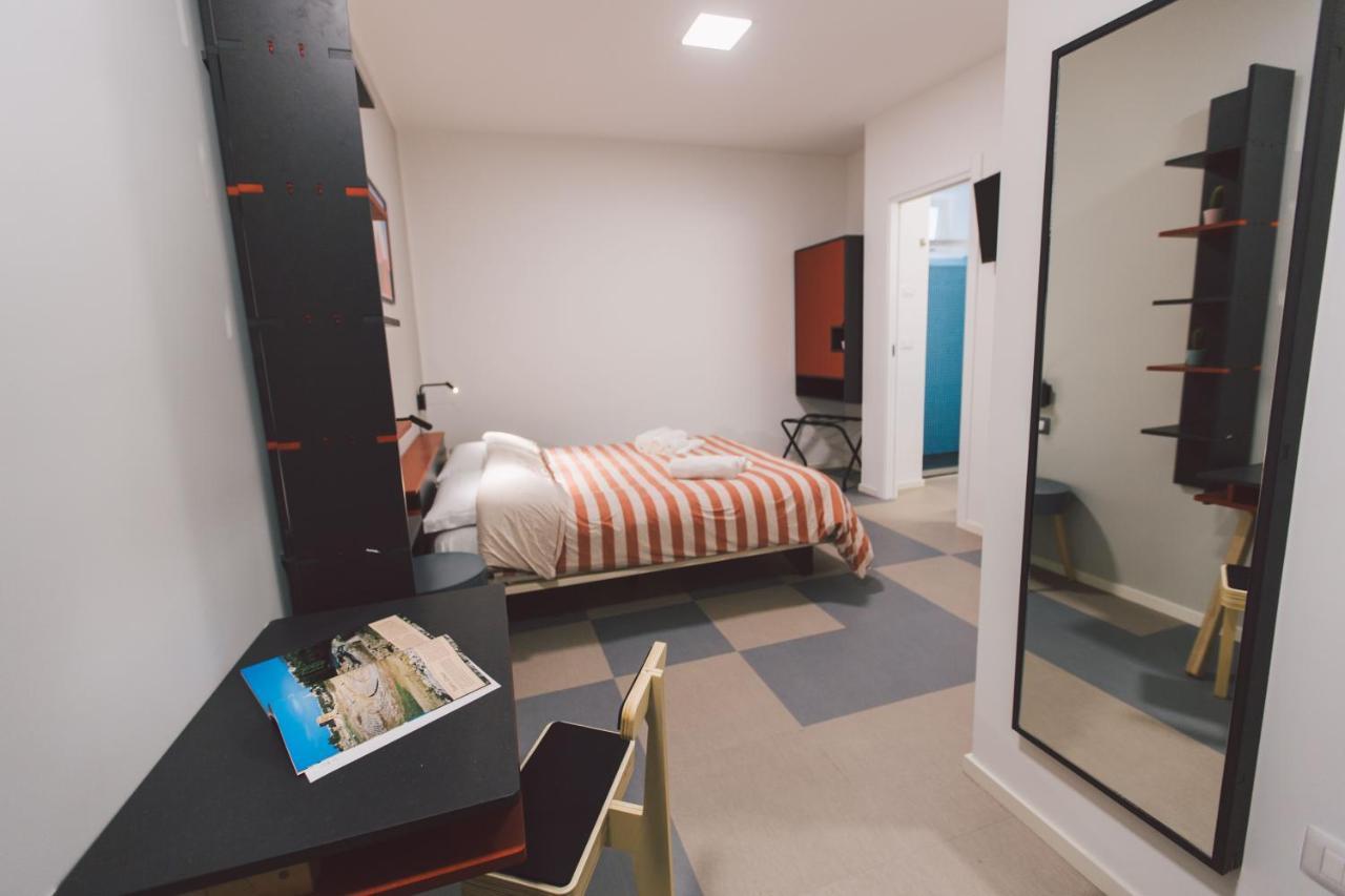 Double Bedroom Apartment Across Ortigia Сиракузы Экстерьер фото
